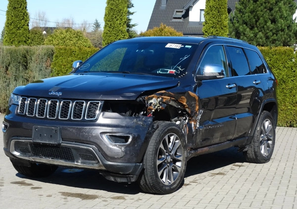 Jeep Grand Cherokee cena 75900 przebieg: 102000, rok produkcji 2018 z Białystok małe 379